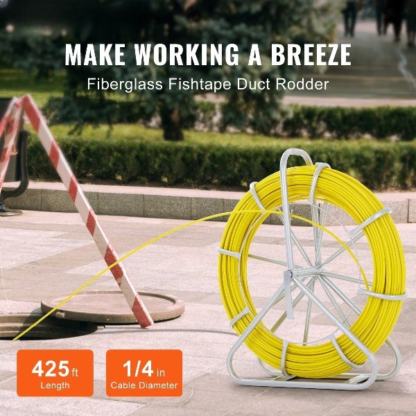 Roda de Cabo de Fibra de Vidro Ø6,35mm x 129,5m, com carretel de aço, luvas e cabeçotes metálicos para passagem de cabos.